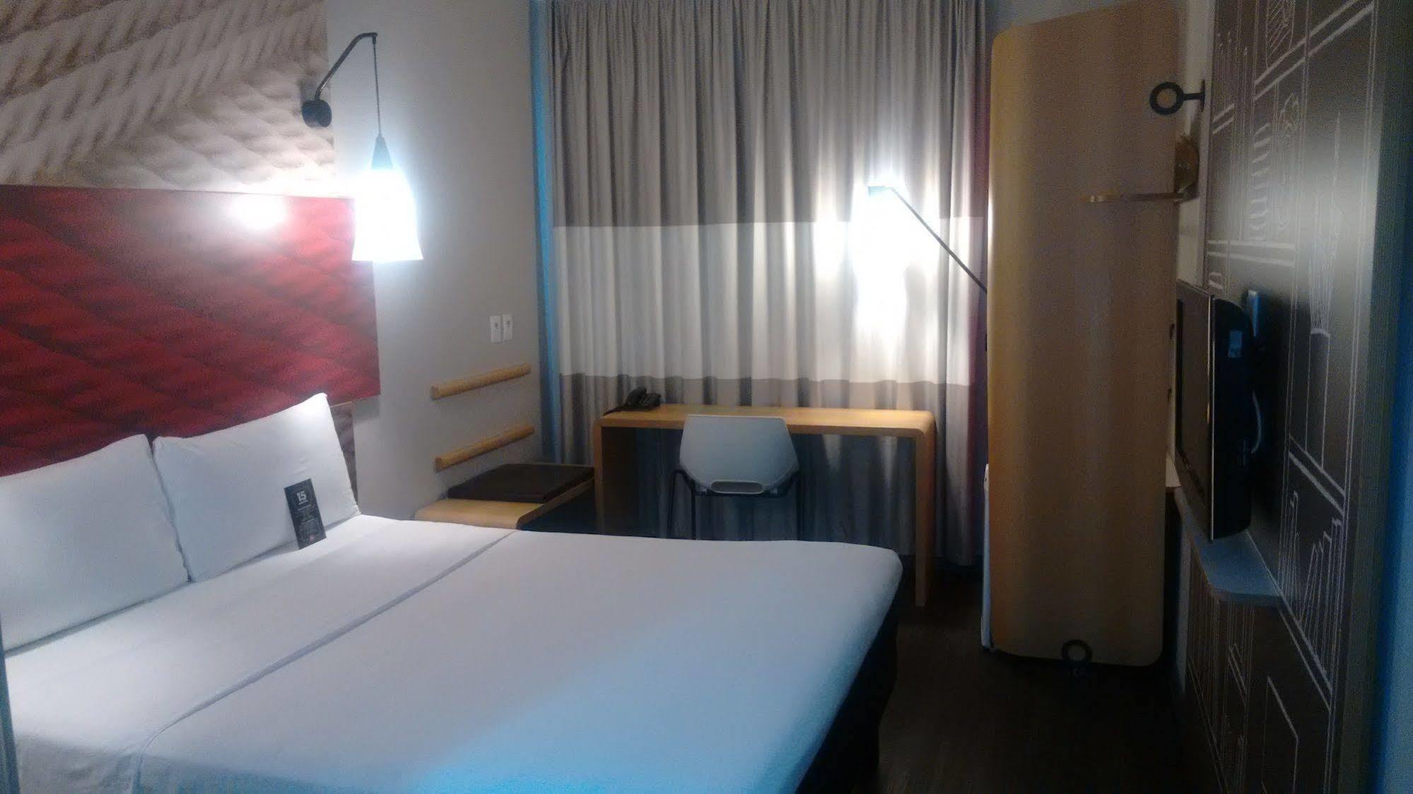 Ibis Navegantes 3*