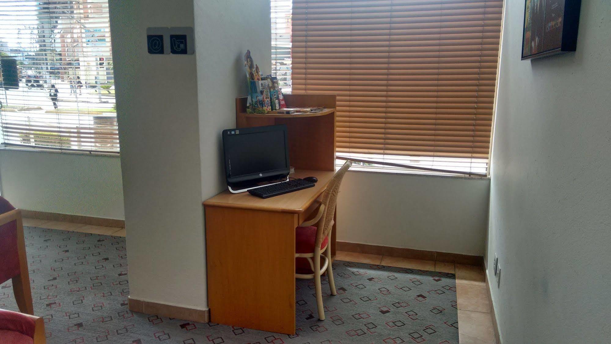 Hotel Ibis Navegantes